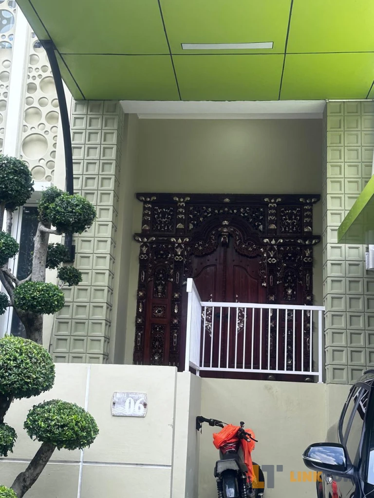 Linktown Grand Wisata Bekasi